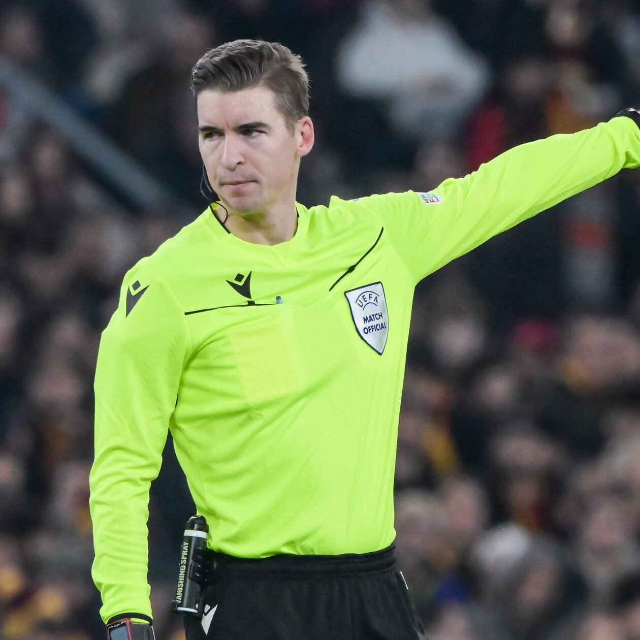 El árbitro elegido para el partido de Liga de Campeones entre el Real Madrid y...